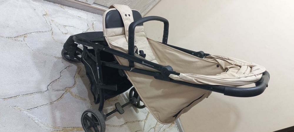Детская коляска в хорошем состоянии