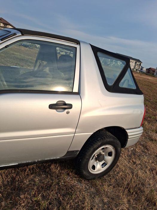 Dezmembrez Suzuki Vitara și Grand