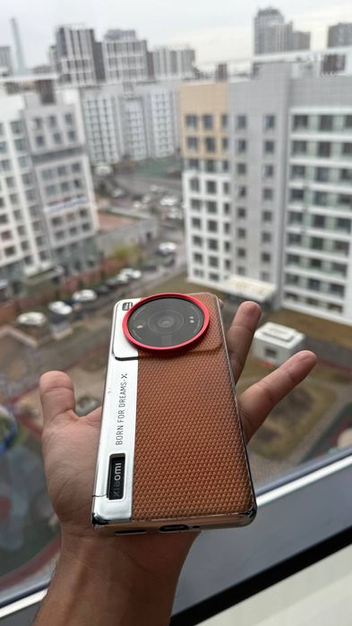 Продам смартфон Xiaomi Mi 12S Ultra