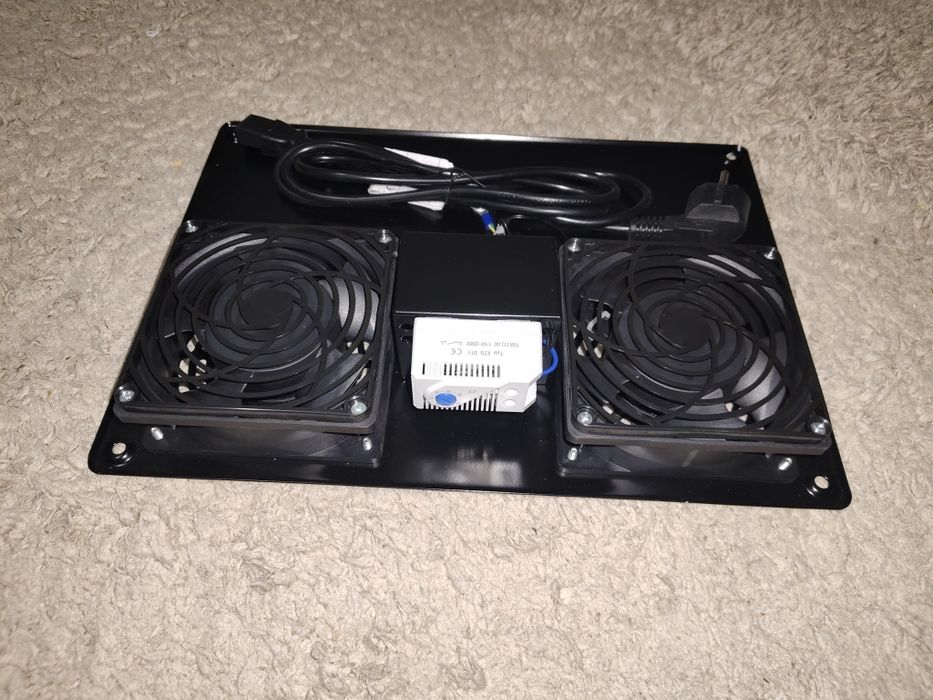 SHIP Вентиляторная панель с термостатом, 2 вентилятора