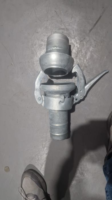 Cupla vidanja 4 toli cu stut filetat 4 si 3 toli import Italia furtun