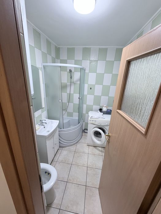 Inchiriez apartament 2 camere