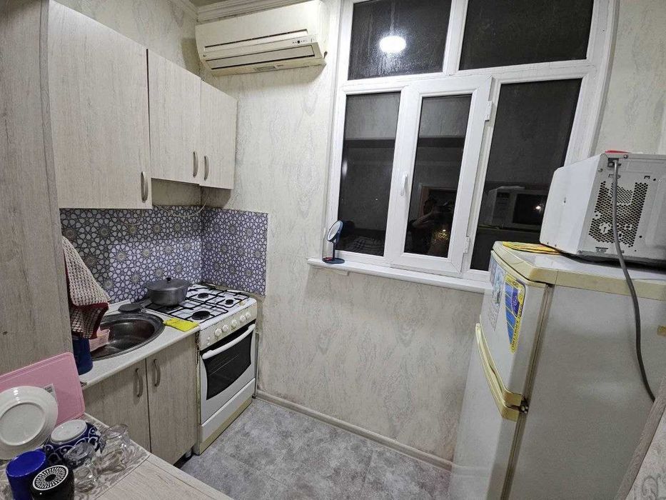 Продаю квартиру Яшнабадский р-он Лисунова-4. 1-ком 3-этаж 21м2 быв.общ