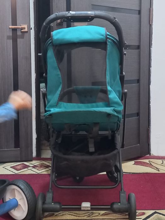 Каляска б/у , жағдайы жақсы.Көп пайдаланбаған.