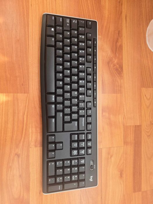vand tatatura keyboard Logitech K270  - for MacOS and PC