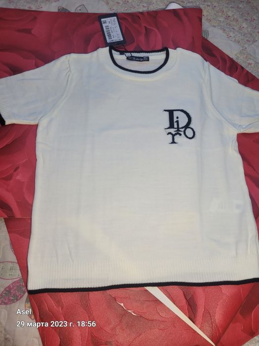 Женская кофточка