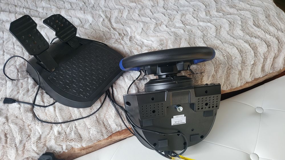 Технически Нов Thrustmaster T150 имам и Т150  Pro