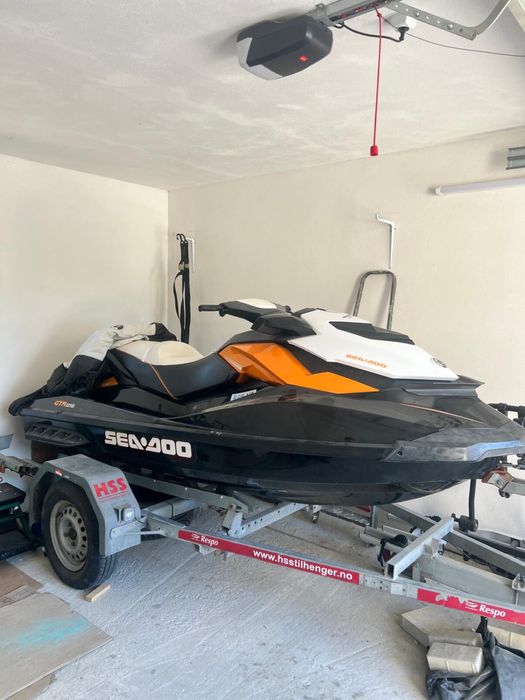 Vand sau schimb Skijet  GTR 215 cu 300