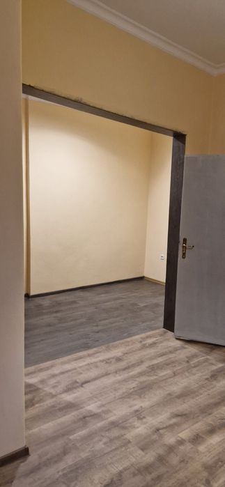 Дава се под наем Офис в София, Гоце Делчев - 45 кв.м за 512 € - Снимка #4