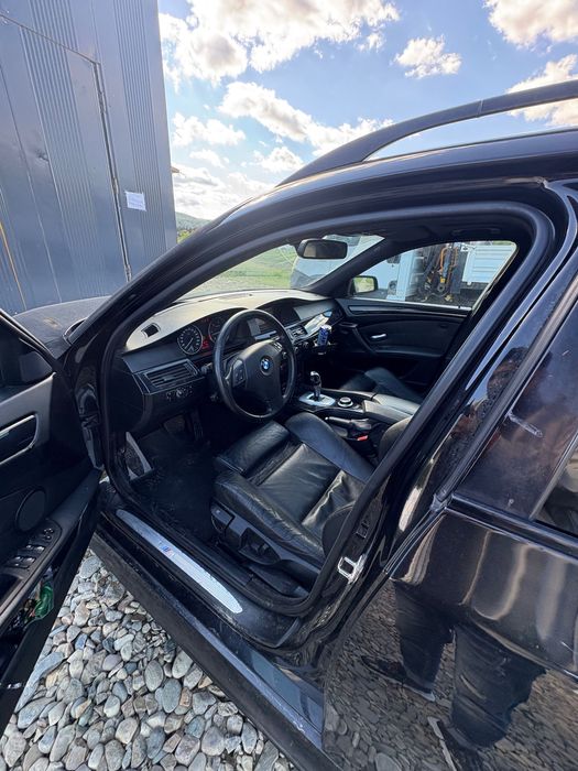 BMW 530 2008 275 hp