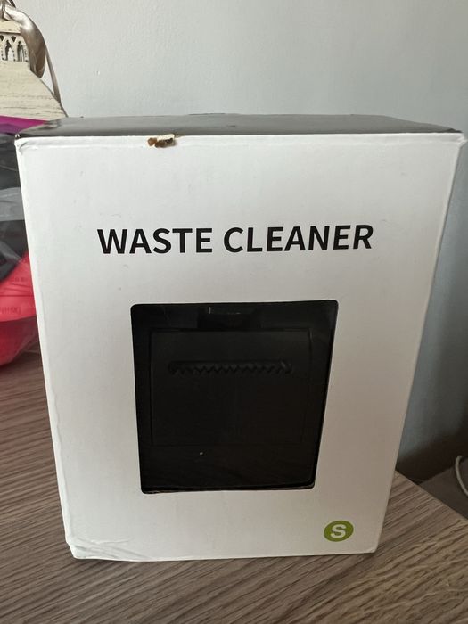 Poop Scoop-dispozitiv pentru strans excrementele catelului