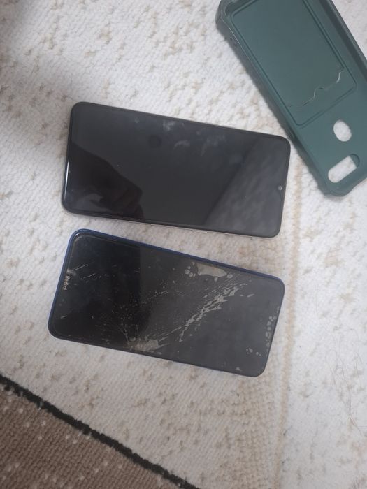 Продам телефоны б/у