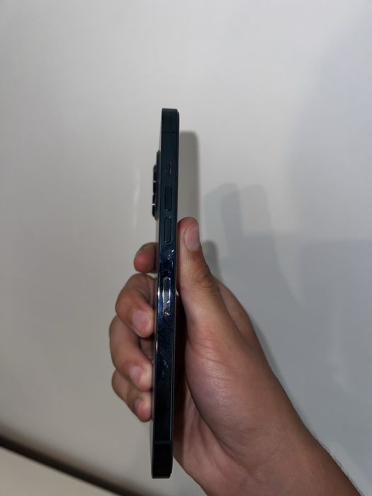 Iphone 12 PRO Max - 72% Baterie