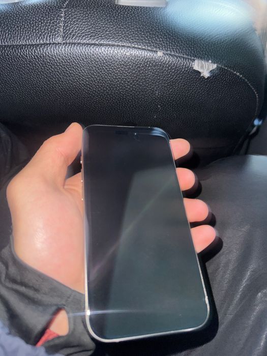 Iphone 15 pro         .