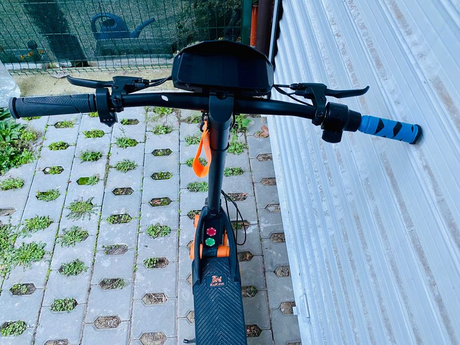 РАЗПРОДАЖБА !!! Електрическа тротинетка KuKirin G3