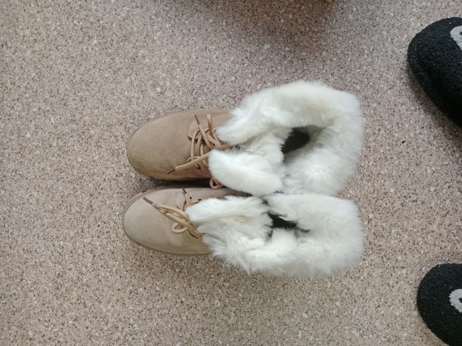 Продам зимнию обувь