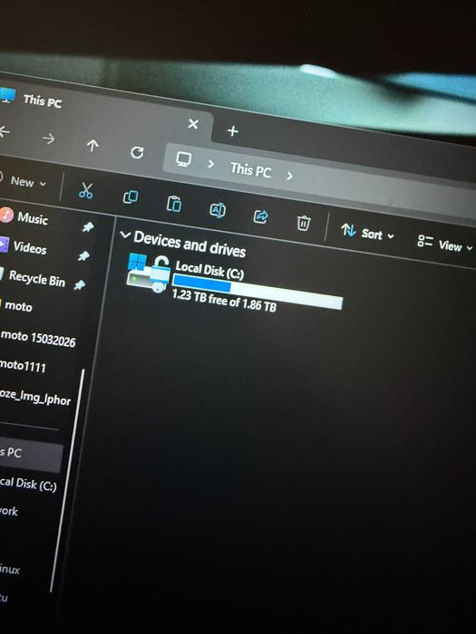 Laptop HP Victus Gaming 15 144hz i7-13620H, RTX 4060, 32GB RAM 2TB SSD