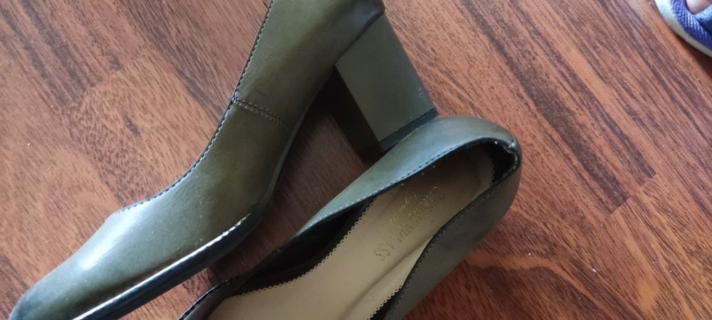 Продам туфли новые