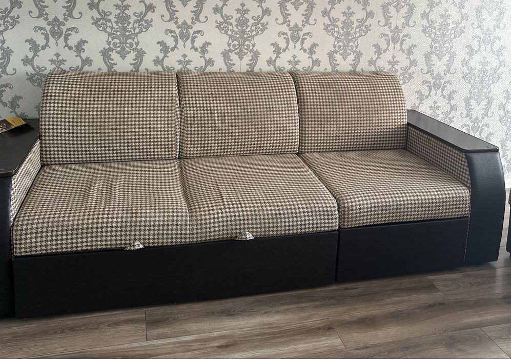 Срочно Продам диван