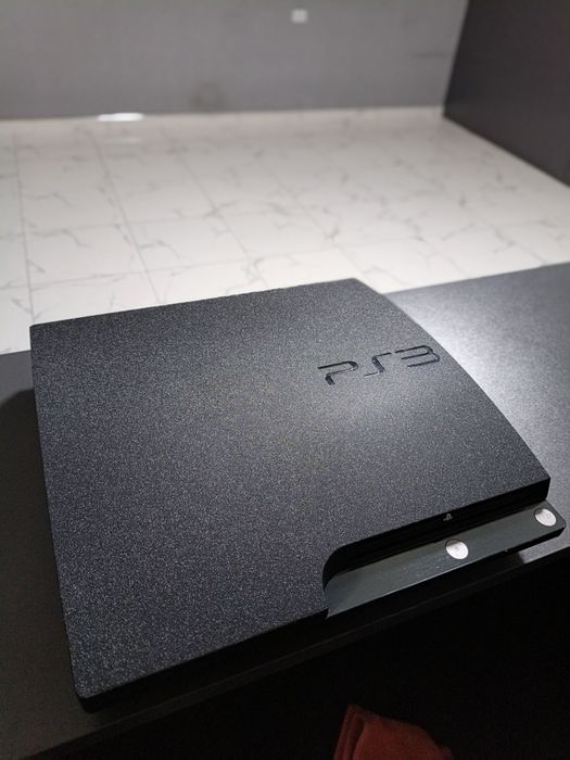 Ps 3 320 gb ideal xolatda germaniyadan kelgan