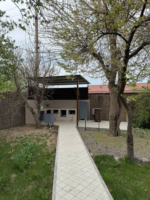 Бостанлыкский район, посёлок Озодбаш дача 6 соток 20 мин до Чарвака