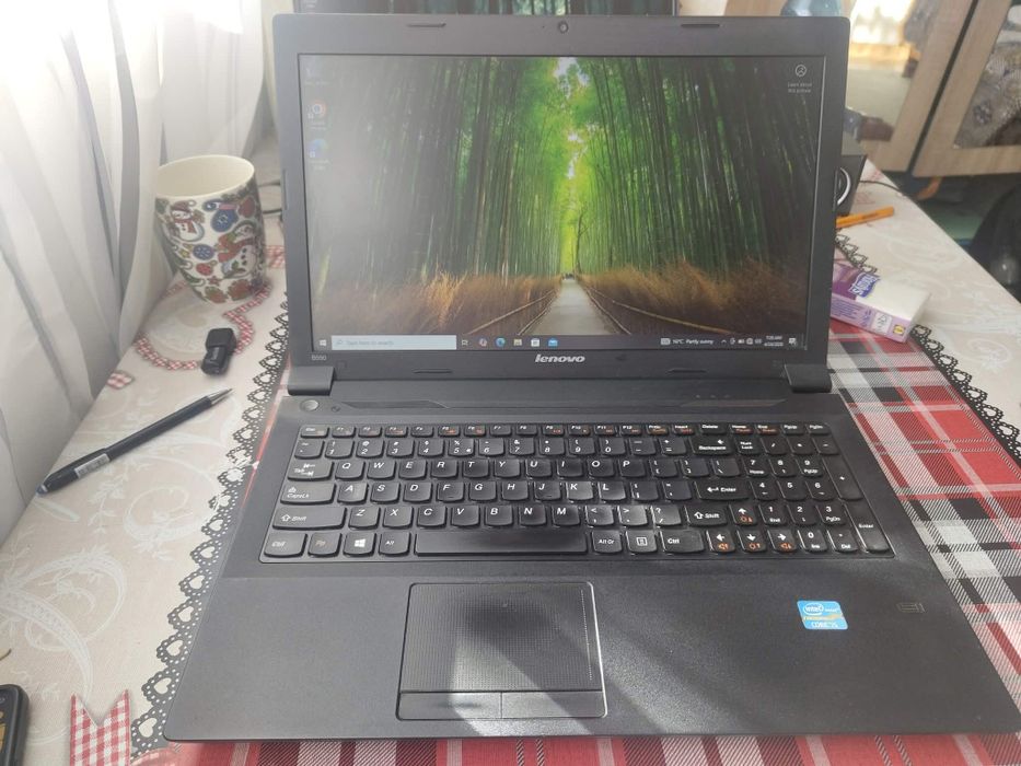 Laptop Lenovo B590 procesor i5 1tb memorie