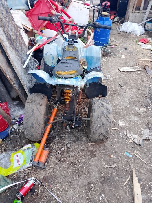Vând ATV de 125 4T