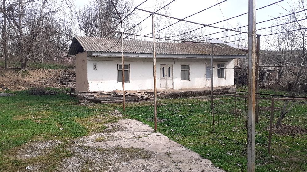 Участка сотилади