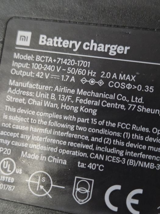 Incarcator trotineta xiaomi
