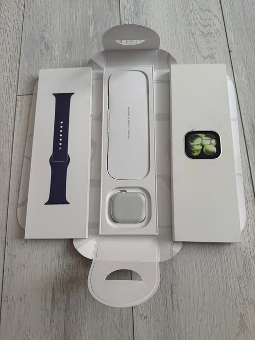 Apple Watch 11 42mm NOU garantie 2 ani