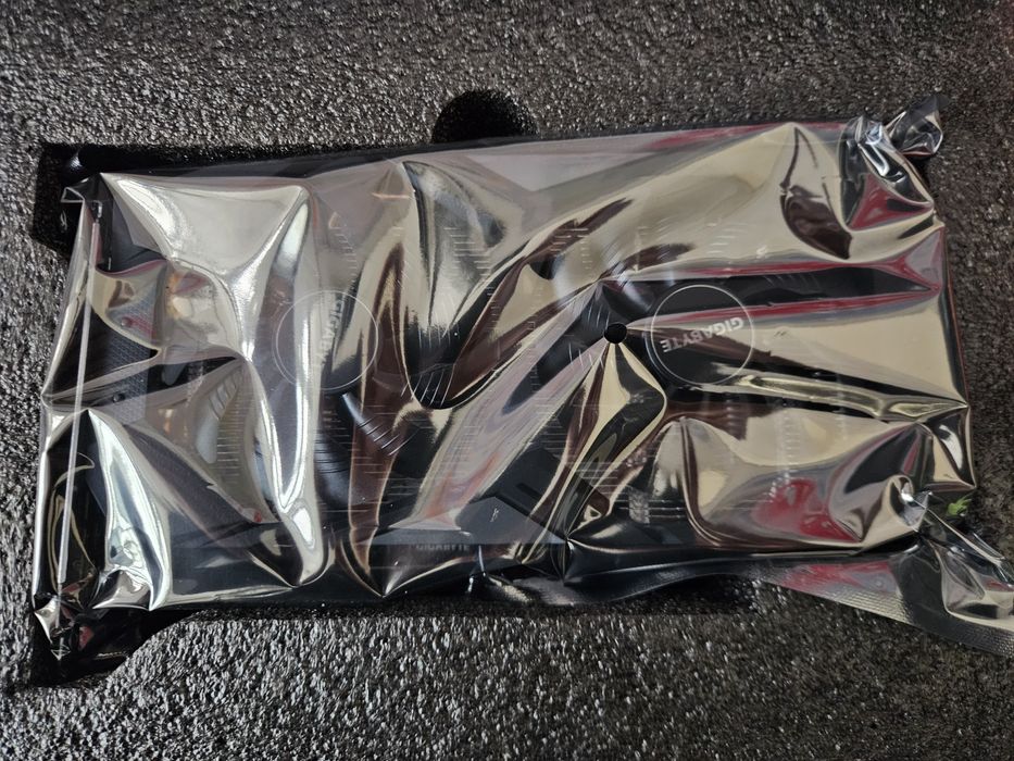 Видеокарта Gigabyte GTX 1660 Ti