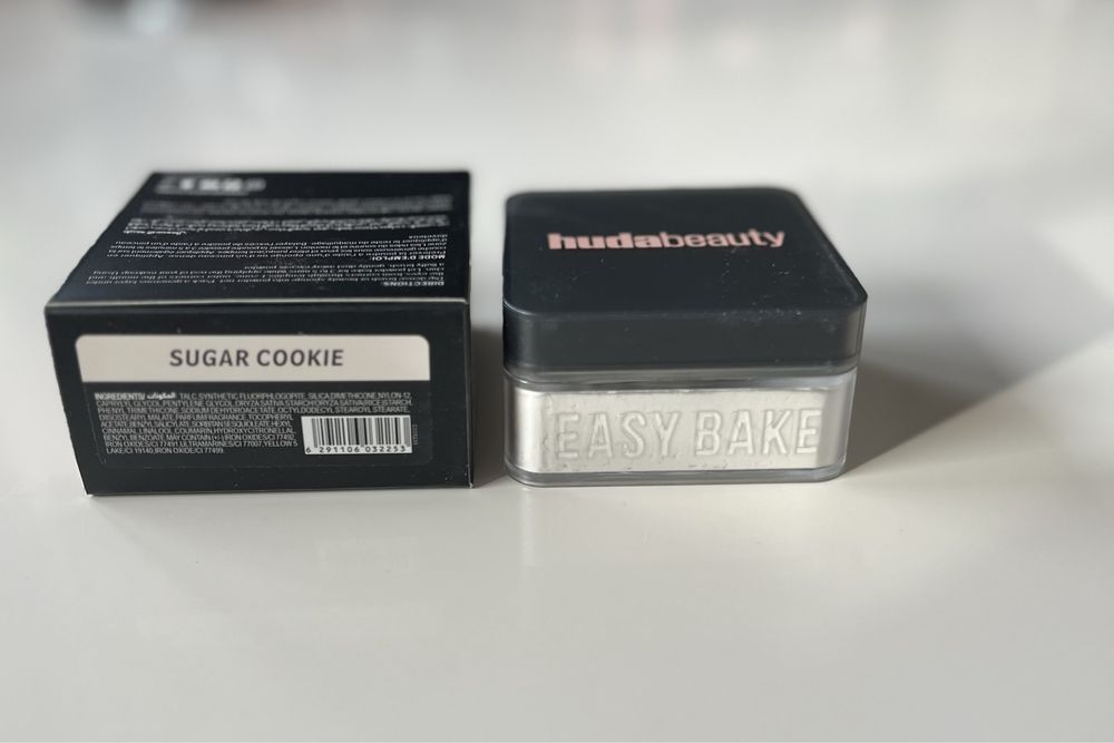 Huda Beauty Easy Bake • Nou • Original