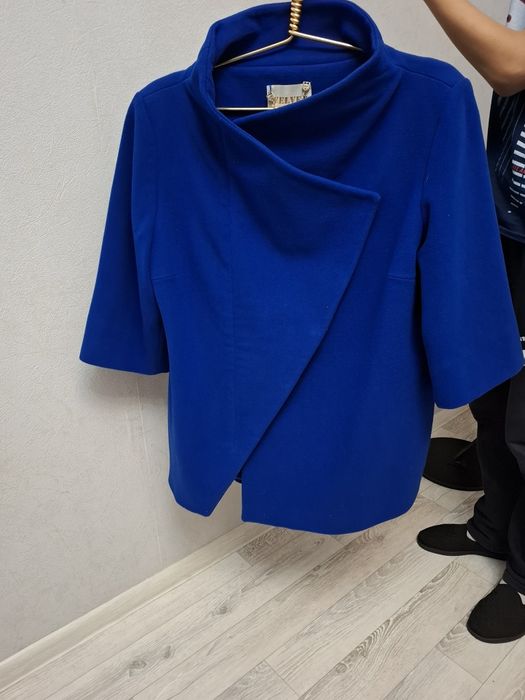 Пальто демисезонное