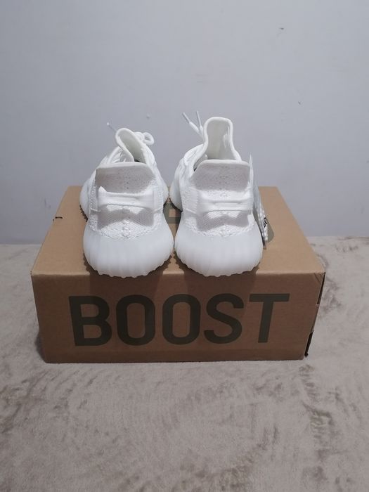 Yeezy boost bone