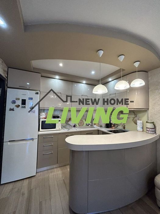 Продава се Двустаен апартамент в Пловдив, Южен - 60 кв.м за 2084 €/кв.м - Снимка #2