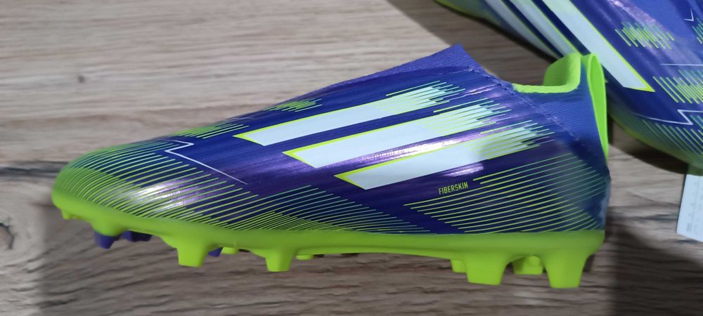 Детски бутонки ADIDAS F50