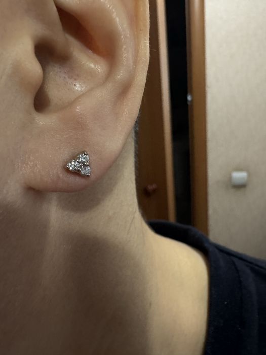 Пусеты с бриллиантами