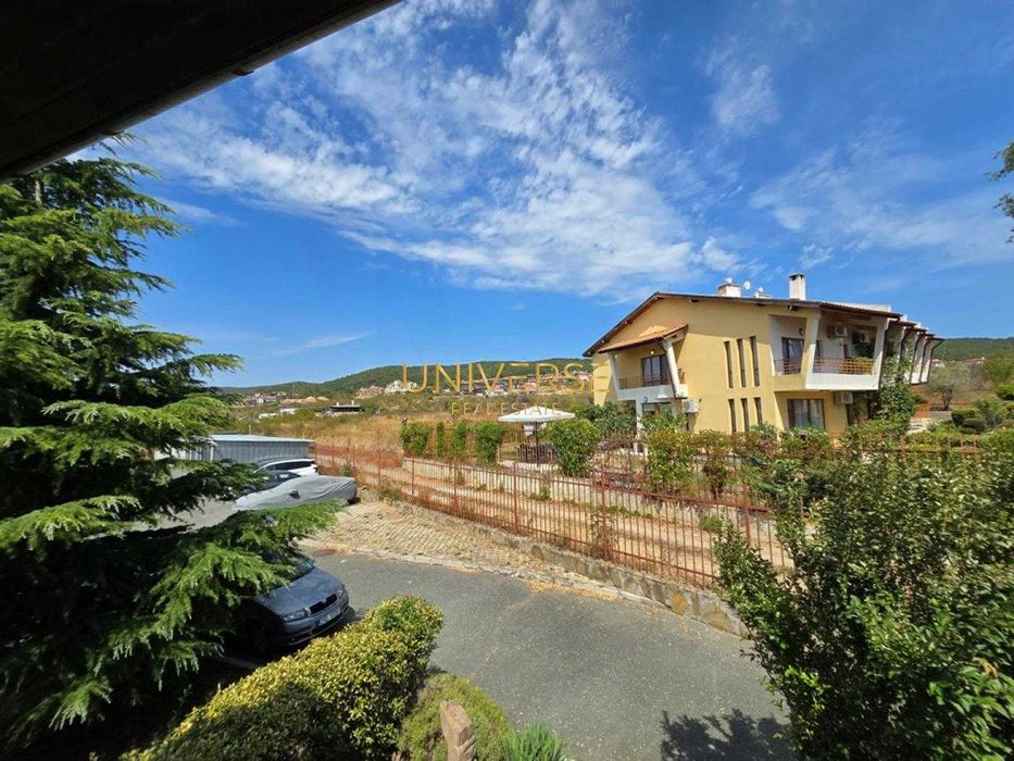 Продава се Къща в с. Кошарица, Област Бургас - 300 кв.м за 500 €/кв.м - Снимка #10