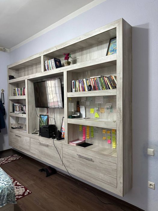 Спальный мебеллар сотилади хаммаси бирга