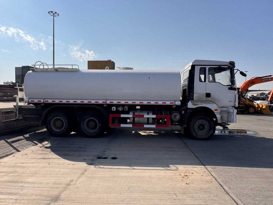 Водовоз SHACMAN H3000 20 куб, Vodovoz 2026,