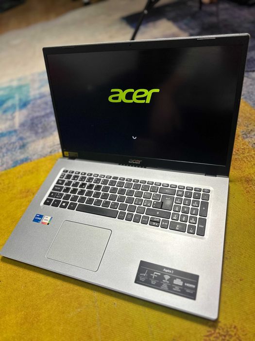 Laptop Acer Aspire 3, 17.3 led full hd, i5 gen 11, ssd 240 gb