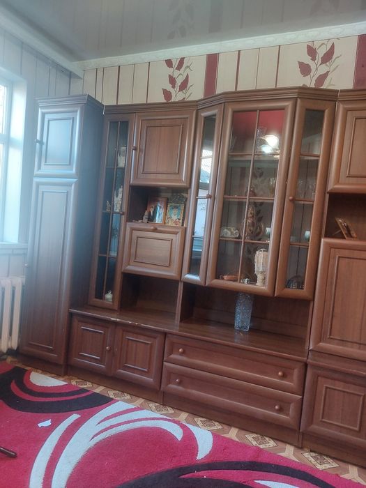 Стенка  б.у.в хорошем состоянии.
