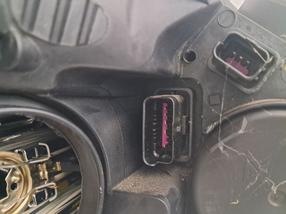 Фар Renault Clio 4 2014/2019г