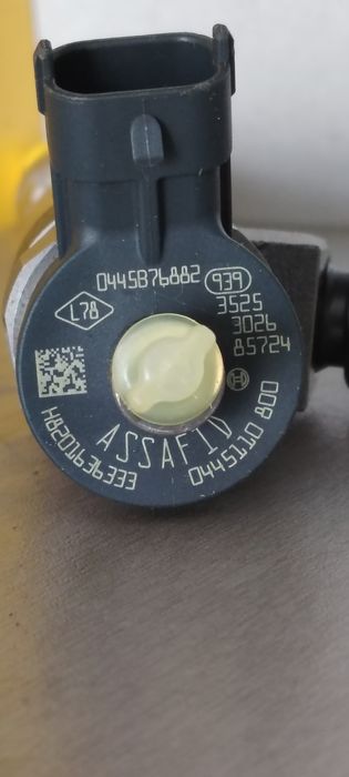 Injectoare Bosch 0445110800