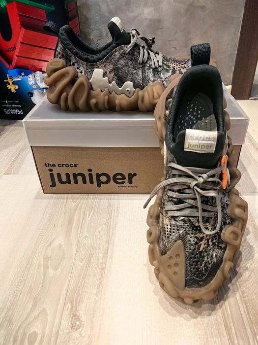 crocs juniper  41/42