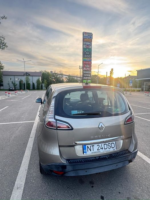 Renault Scenic 3 2012 1.6
