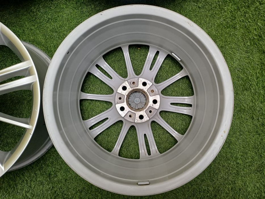 Диски R18 5x120 на BMW.