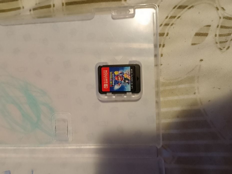 Vând Nintendo Switch