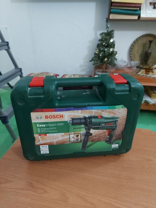 Продам дрель BOSCH