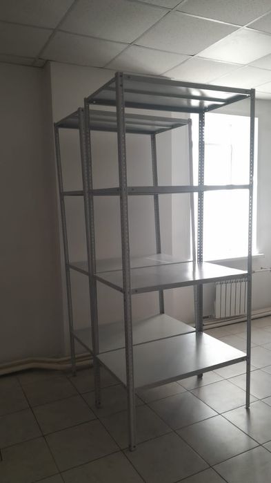 Продам металлически стеллажи